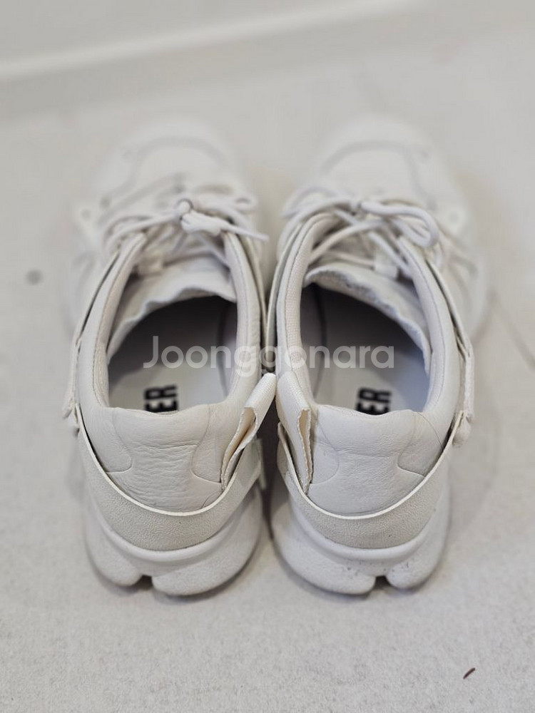 캠퍼 카스트 44 285--1