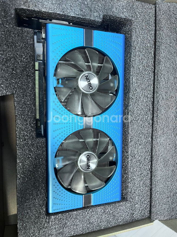 RX590 니트로 사파이어 그래픽카드--1
