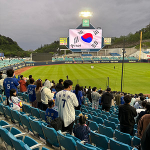 플레이오프 2차전 삼성vs엘지 2연석 팝니다 장당가격