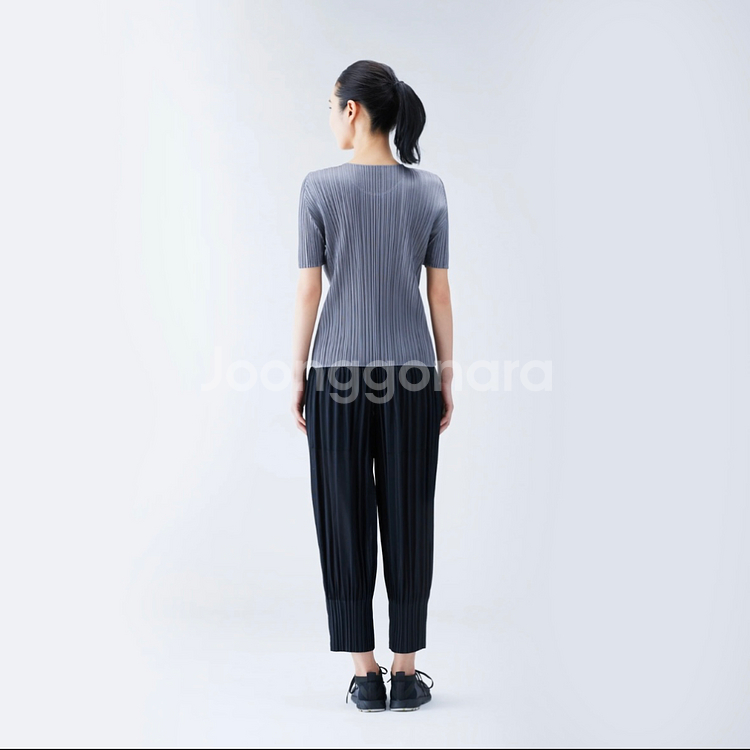 플리츠플리즈 이세이미야케 베이직 플러피 바지 블랙--1