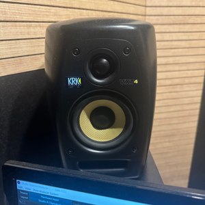 krk vxt 4 판매합니다