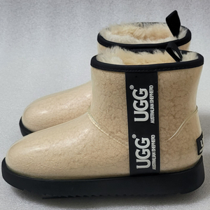 어그 UGG 클리어 쉐어링 방수방한 양털부츠 230