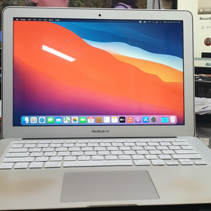 맥북에어 13인치 팝니다.macbook air