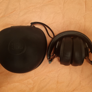 JBL CLUB 950NC