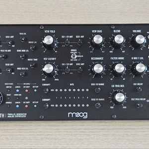 moog labyrinth 신스 팝니다