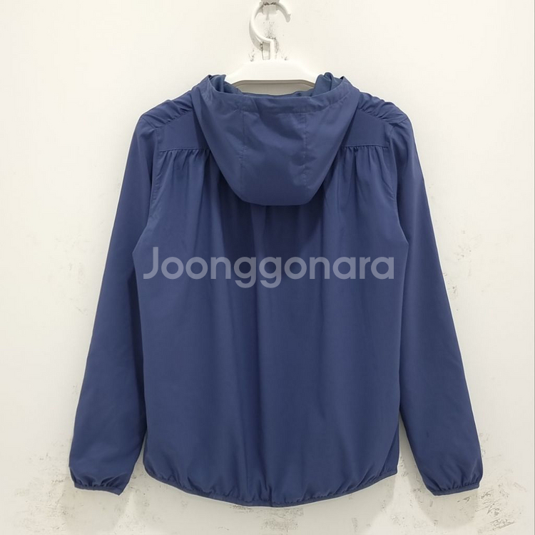 푸마 여성 바람막이 후드집업 트레이닝복 자켓 아우터 S--1