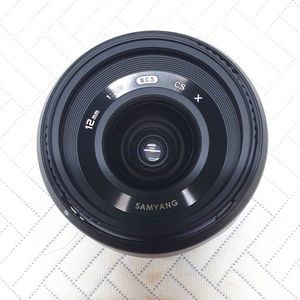 삼양 12mm 2.0 MF 렌즈