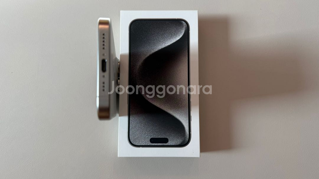 아이폰15pro 256 화이트--2