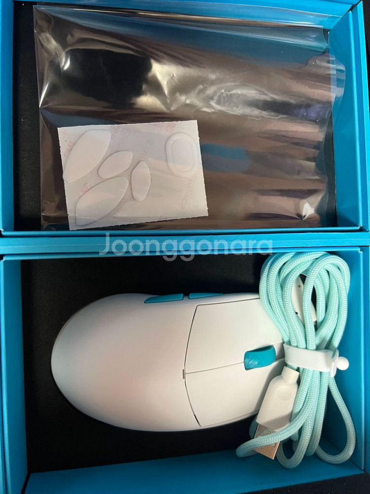 람주 아틀란티스 OG V2 4K 팝니다.--2
