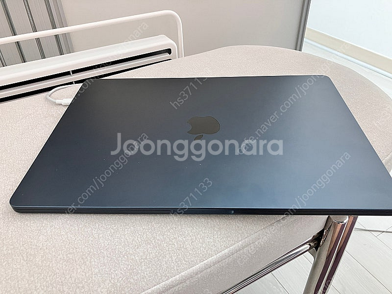 m3 맥북에어 15인치 512기가 16램 풀박스 24년...--3