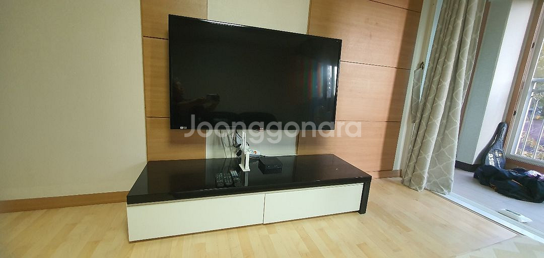 lg 벽걸이 55인치 tv--1