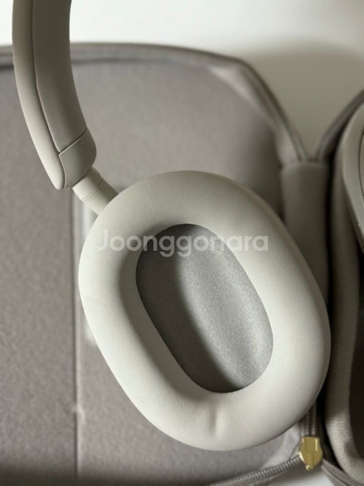 소니 WH-1000XM5--3