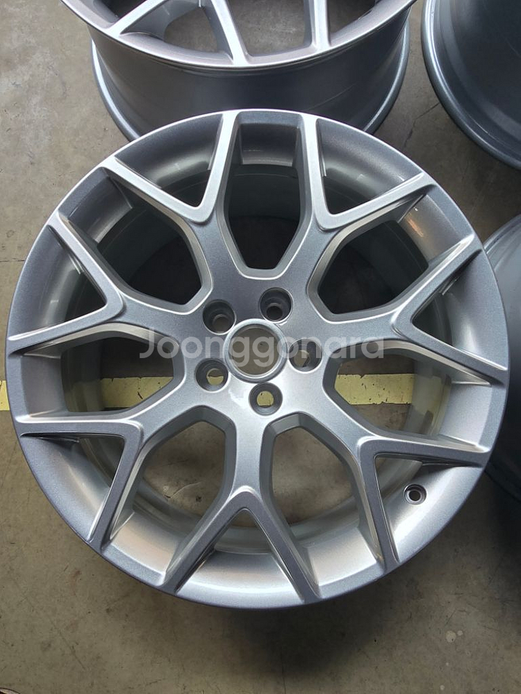 재규어 F-TYPE 19인치 정품 휠--1