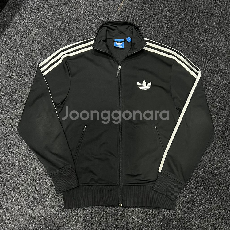 아디다스 파이어버드 검흰 져지 M--1