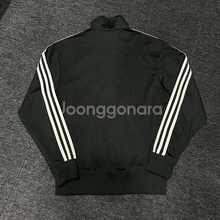 아디다스 파이어버드 검흰 져지 M--6