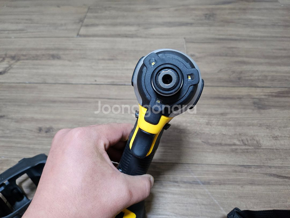 디월트 dcf850 베어툴 임팩트드라이버--2