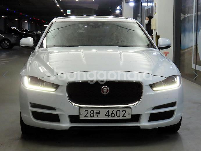 @17년식 XE 2.0 20d AWD 프레스티지 전국--1