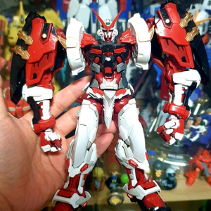 MG 하이레졸루션 건담 레드프레임 파워드레드 가조립