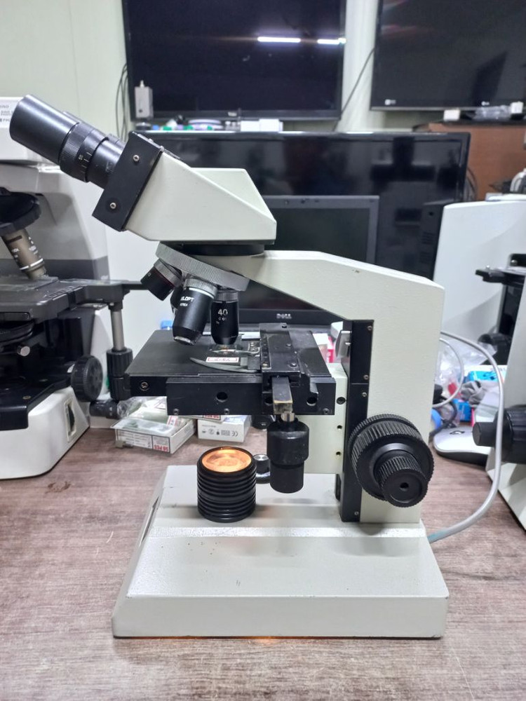 쌍안생물현미경 싸게판매합니다 이미지