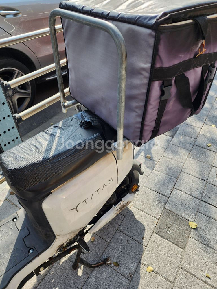 고장타이탄1000전기스쿠터52만원배달가능합니다--2