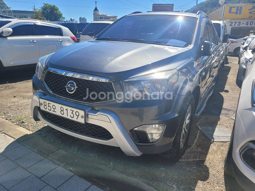 코란도스포츠 4WD 무사고 13만키로 신조차량--8