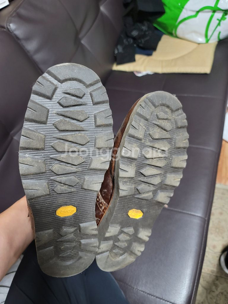 UGG 어그부츠 250--1