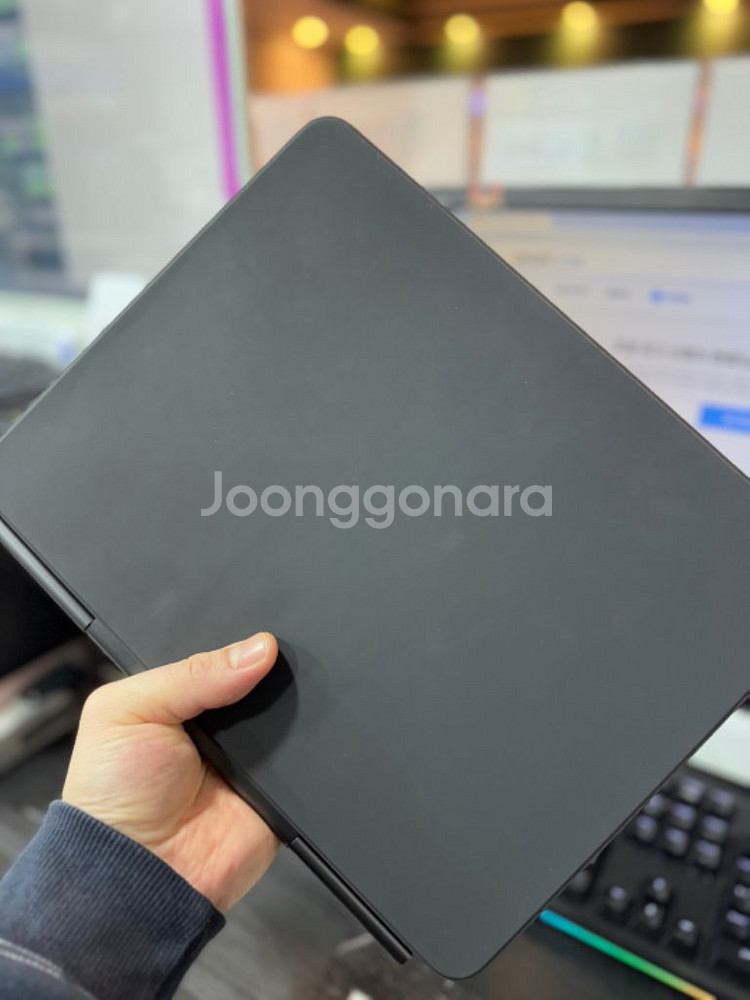 아이패드 프로 m4 13 wifi 256g, 매직키보드--2