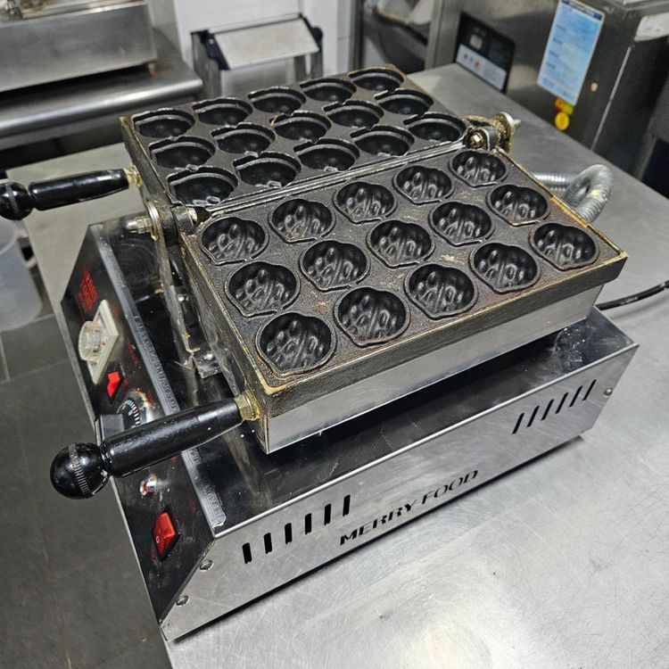 메리푸드 호두과자기계 15구 판매해요.--2