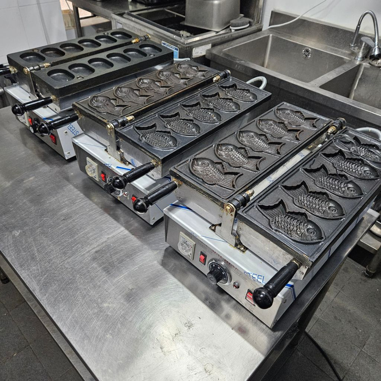 태양산업 5구 큰붕어빵 기계 판매해요.--2