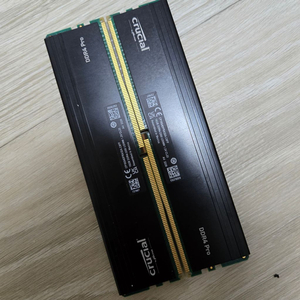 마이크론 Crucial DDR4 32GB(16GB*2)