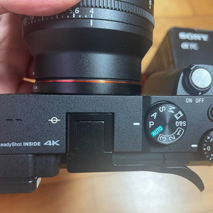 소니 A7C 블랙 바디 판매합니다(상태 극상)
