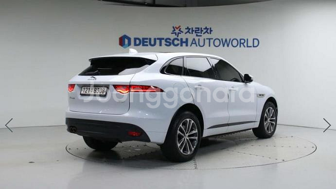 @17년식 F-페이스 2.0 20d AWD R스포츠--2