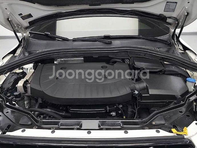@15년식 XC60(1세대) D5 AWD R디자인 전--4