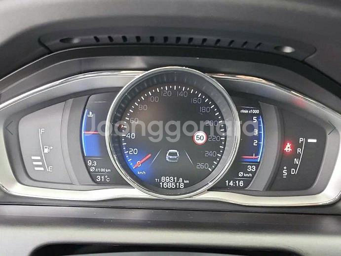 @15년식 XC60(1세대) D5 AWD R디자인 전--5