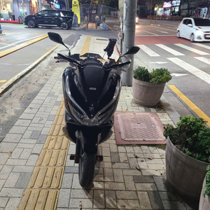 19년식 pcx150 팝니다. 급처