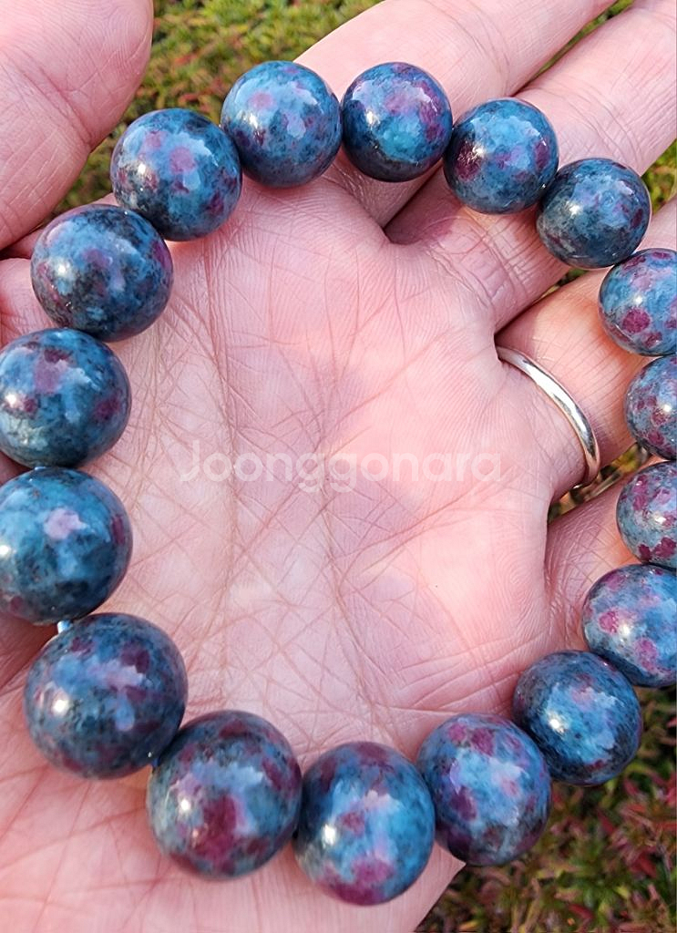 핸드메이드 AA+ 카이언나이트 (in 루비) 12.7m--4