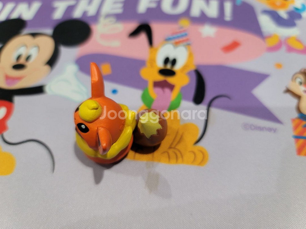 판쵸 이브이 부스터 가챠피규어--1