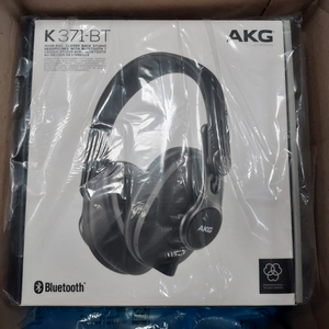 AKG K371-BT 헤드폰