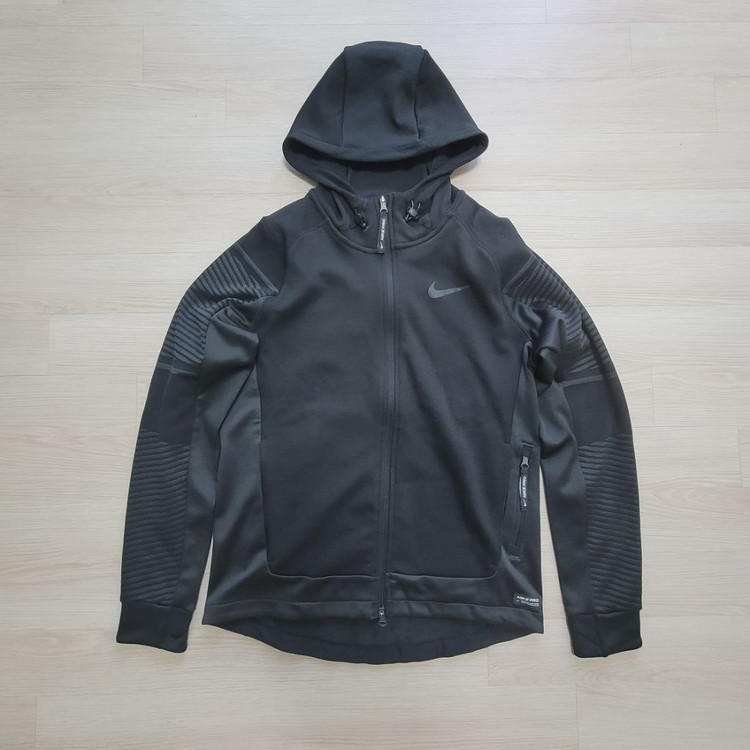 미착용)나이키 써마핏 트레이닝 자켓(기모) M--1