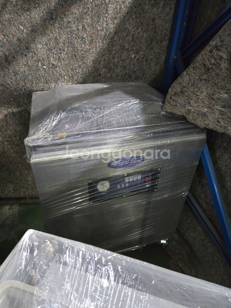 진공포장기 3개 급처분합니다 대당100만 입니다--2