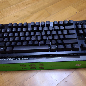 레이저 헌츠맨 V3 pro tkl