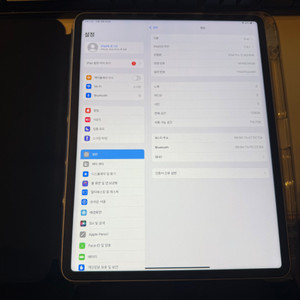 아이패드프로12.9 5세대 128 실버 팝니다
