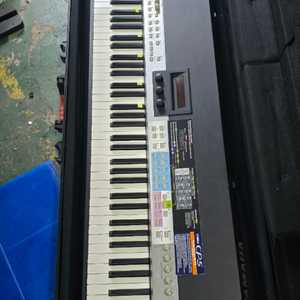 YAMAHA CP5 스테이지피아노