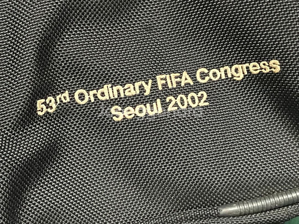 아디다스 FIFA 가방 2002 서울 총회 기념 한정판--2