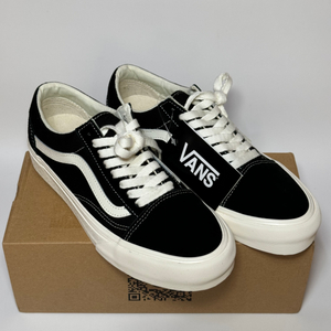 Vans 올드스쿨 스니커즈 새상품 265mm 판매합니다