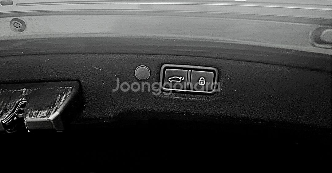 신차와 같은 컨디션의 무사고 주행거리 짧은 풀옵션 최고--7