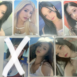 프로미스나인 더현대 팝업 스탠드 포카