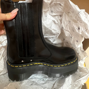 Dr.Martens 닥터마틴 2976맥스 블랙 부테로