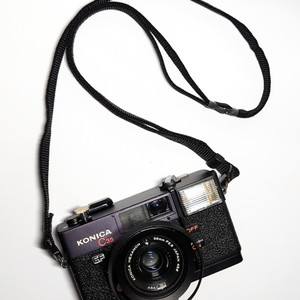 KONICA C35 EF. 필름카메라. 깨끗함.