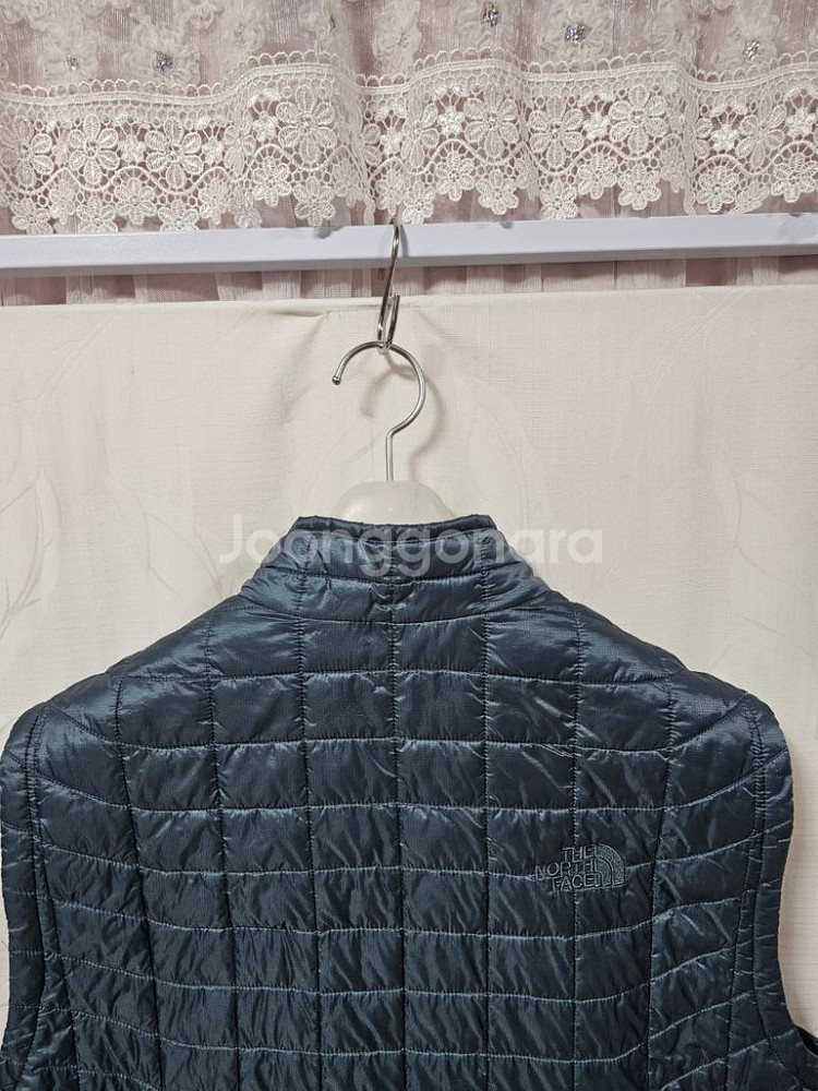 노스페이스누빔패딩조끼(L)--4